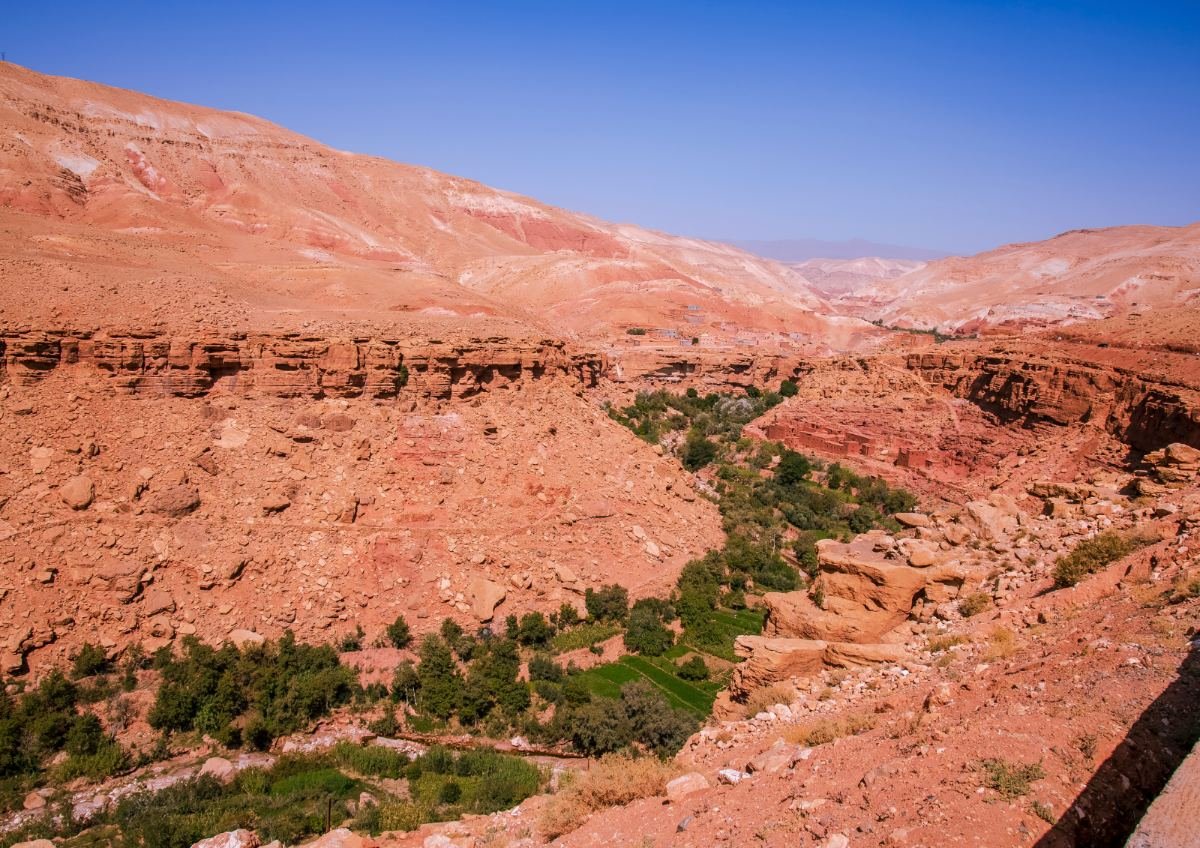 Couples morocco tours highlighting Morocco's best destinations and travel experiences
