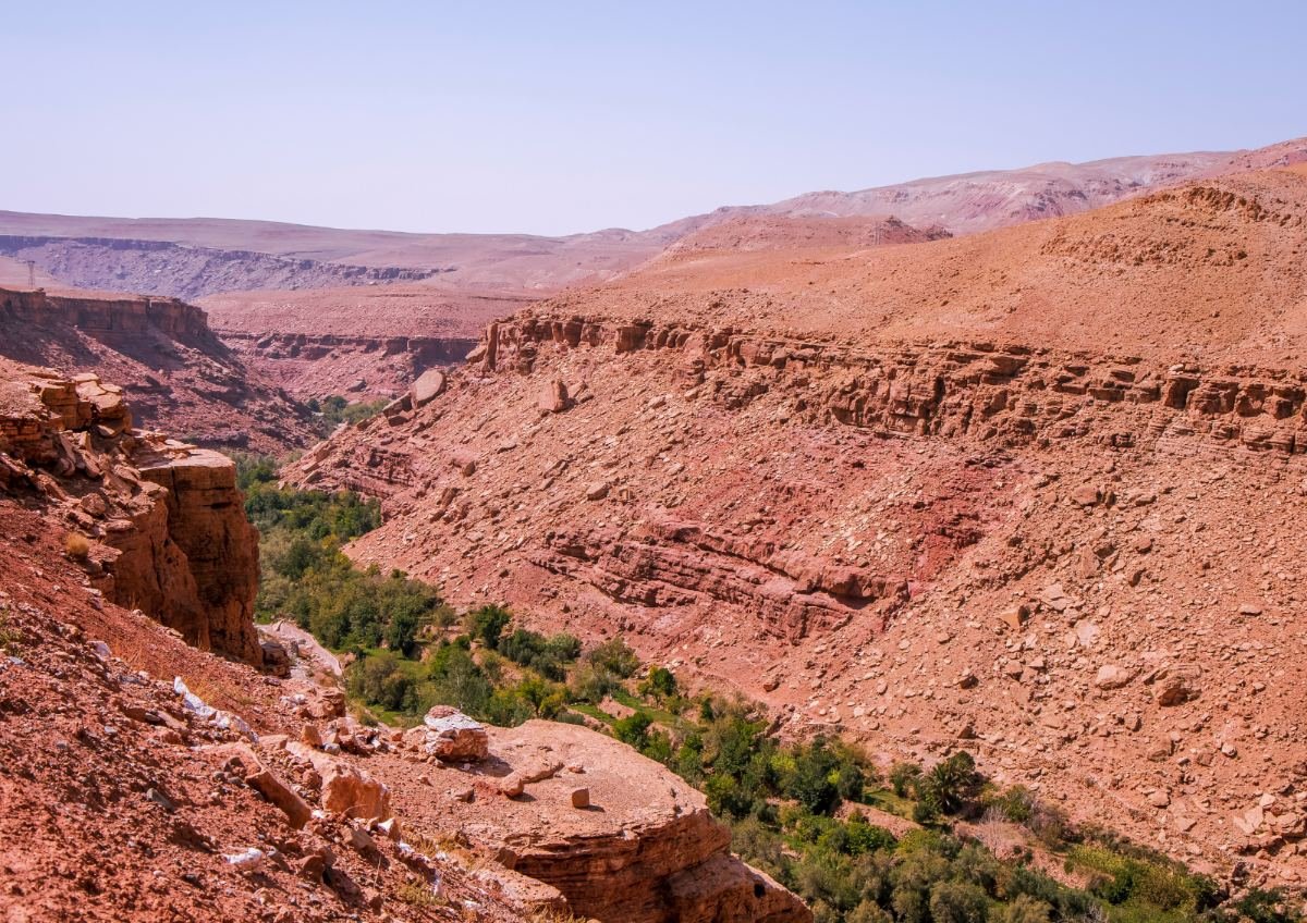 Morocco honeymoon packages showcasing Morocco's diverse landscapes and rich culture