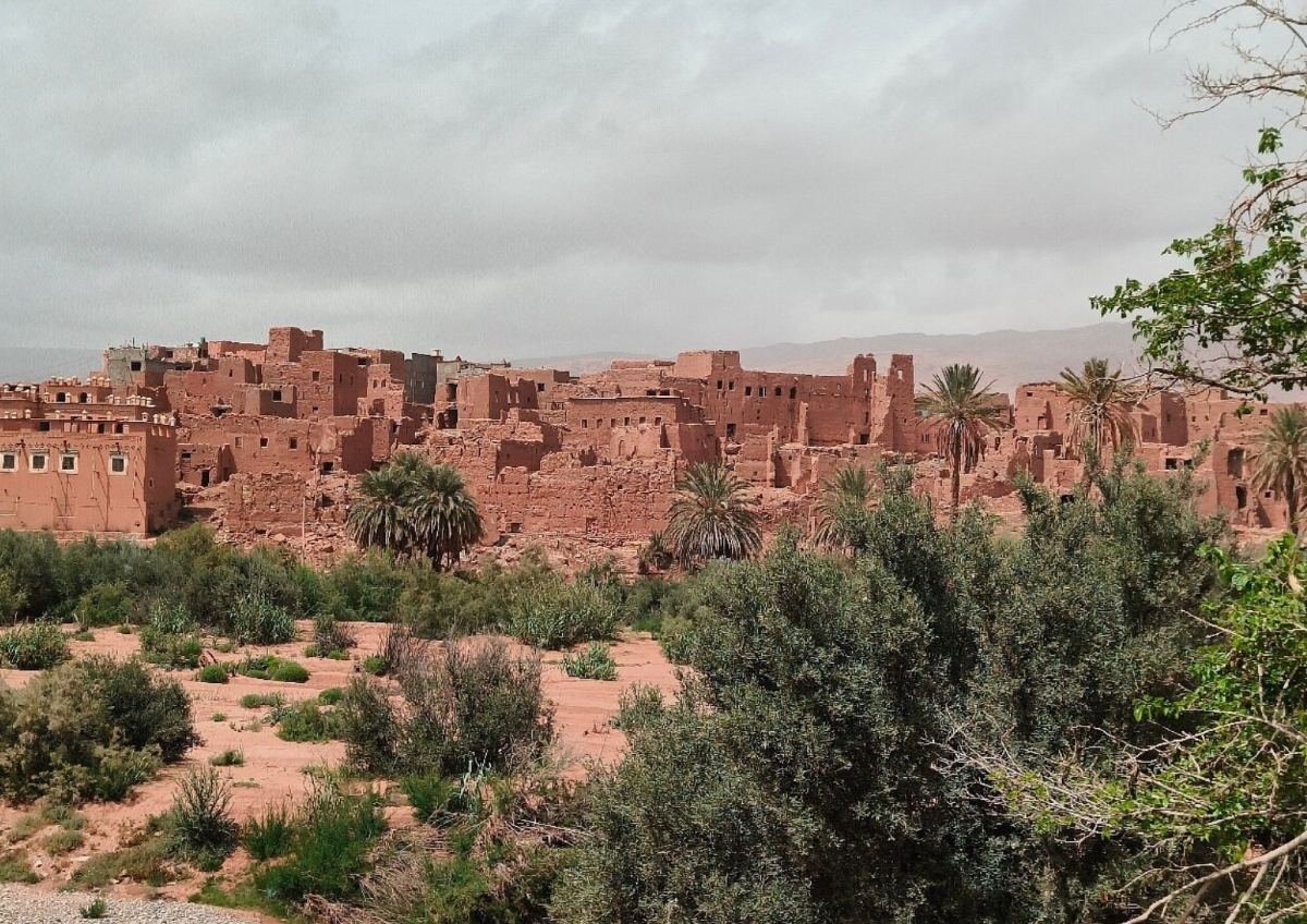 morocco luxury desert tours 2 Morocco luxury desert tours across endless dunes near Merzouga in the Moroccan Sahara with Go Morocco Vacation